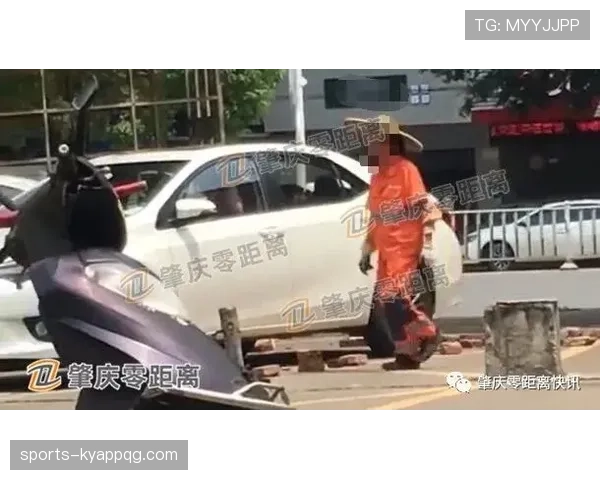 季丽萍刚买的那辆车，隔壁都开始怀疑人生了！